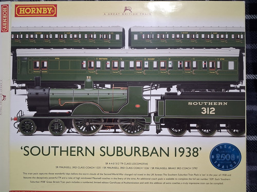 Hornby southern suburban 1938 - southern,