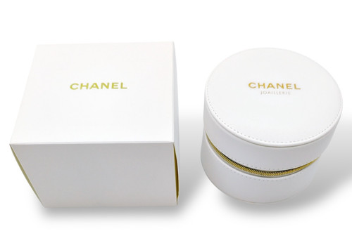 Chanel travel jewelry - (new),