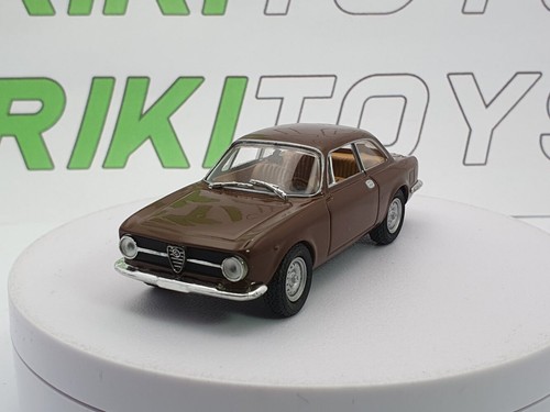 Alfa romeo giulia - alfa,