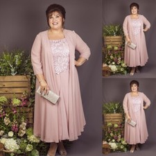 Elegant Mother Of the Bride