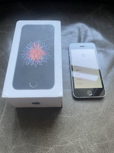 Apple iphone space grey - se,