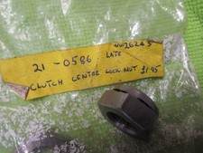 Triumph T140, clutch centre