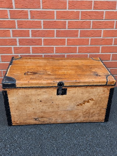 Antique vintage wooden travel - antique,