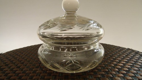 Cut crystal lidded - powder, bowl