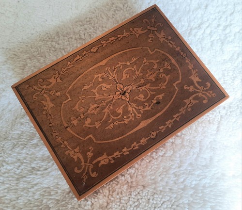 Vintage inlaid wooden - vintage, music