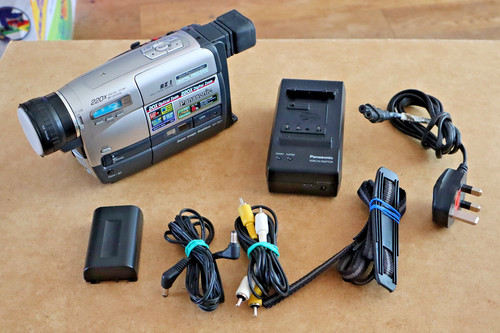 Panasonic rz1 vhs movie - panasonic,