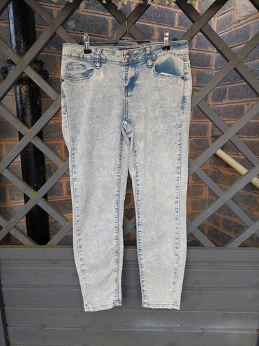 Yes size light blue - size,