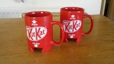PAIR OF VINTAGE KIT KAT MUGS