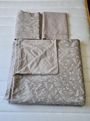 Taupe cream classic - &,