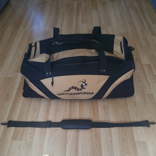 Woodworm cricket large carry - large,