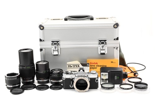 Near mint case - olympus, om-1