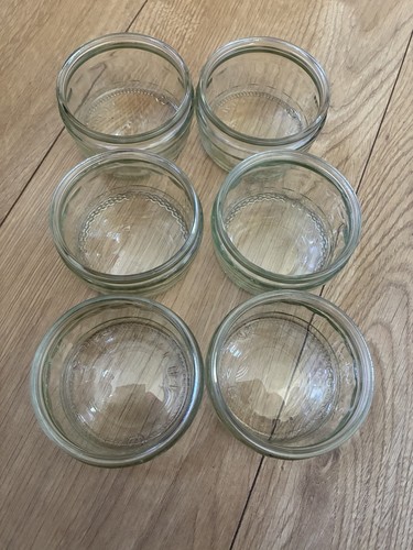 Small glass jars - x,