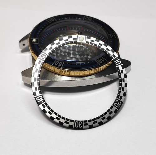 Checker rally flat bezel - flat,