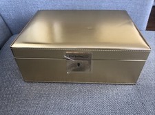 M.A.C wedding trousseau box Make up Case from mac makeup 25x18x9.5 Cm