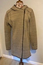 Bench Light Brown Mid Length