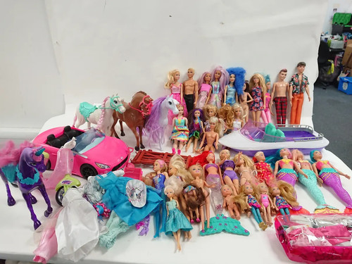 Huge barbie ken doll - barbie, bundle
