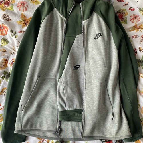 Nike tech fleece green and - nike,