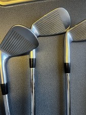 Titleist 716 MB Irons / 4-PW /