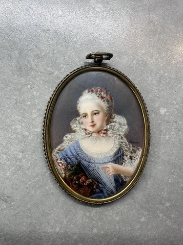 Antique french madame - antique,