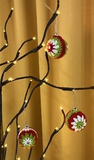 NEW 3 hand crochet  Christmas Tree Baubles Decoration ornaments sequin gift