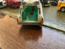 DINKY 267 CADILLAC SUPERIOR