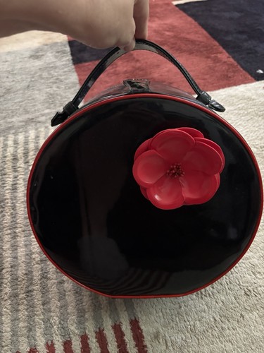 Vintage retro round hat wig - round,