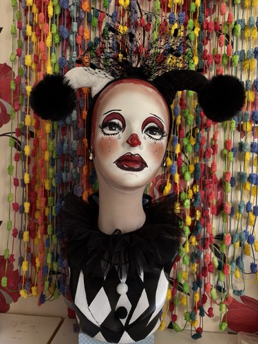 Hand painted mannequin - hand,
