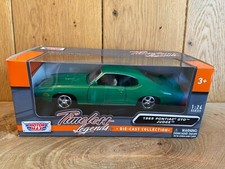 Motor Max Timeless Legends