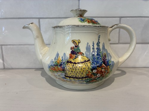 Crinoline lady vintage - crinoline,