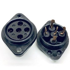 B5 / B4  5/4 Pin  Black