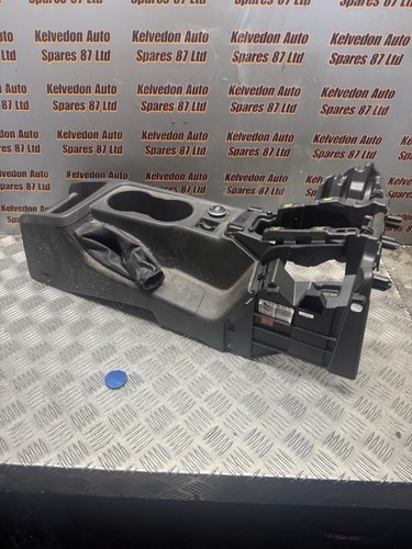 Ford focus centre console - console, cup