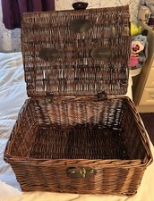 Marks And Spencer’s Wicker