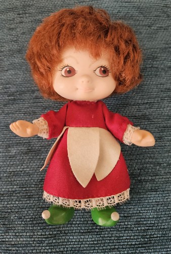 Victoria plum doll - , vintage