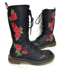 Girls/Ladies Dr Martens VONDA
