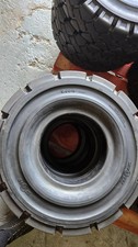SOLID FORK LIFT TRUCK TYRE