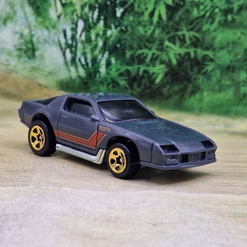 Hot wheels camaro z28 - camaro, diecast
