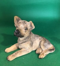 ALSATIAN PUPPY FIGURE SEE PHOTOS 