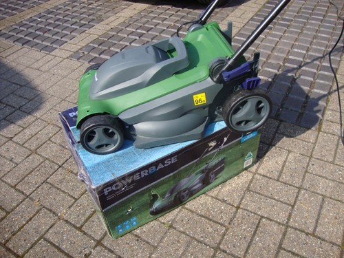 Corded electric lawn mower - lawn,
