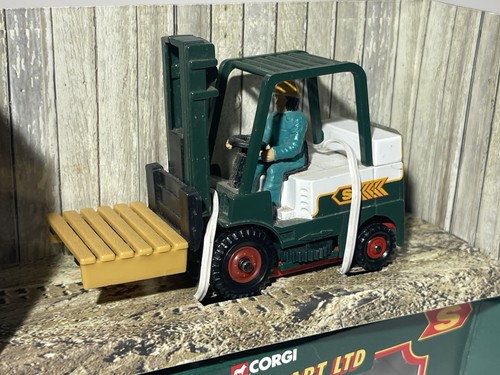 Corgi 56702 eddie - eddie, fork