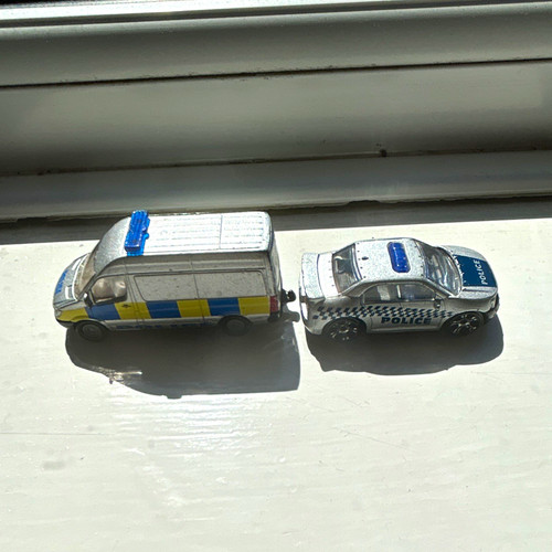 Diecast police vehicles - 2x,