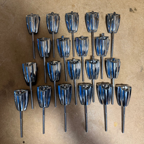 20x pearl bass drum - drum, bolts