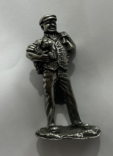 Vintage valley pewter - valley, farmer