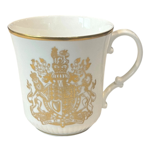 Royal doulton queen elizabeth - doulton,