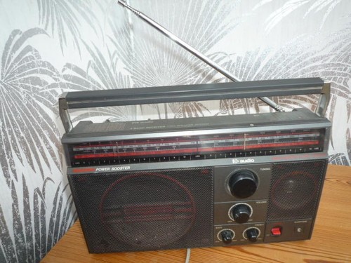 Vintage pye radio tr6240 power - pye,