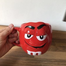 M&M's World Large Red 3D