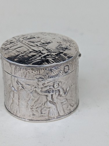 Silver pill box with - with, cherub