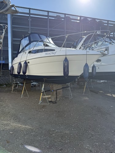Bayliner cierra 2355 - cierra,