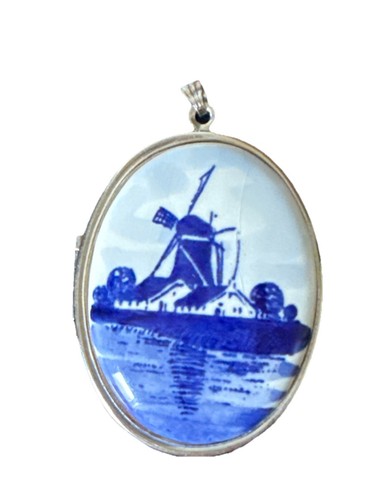 Vintage locket delft holland - vintage,