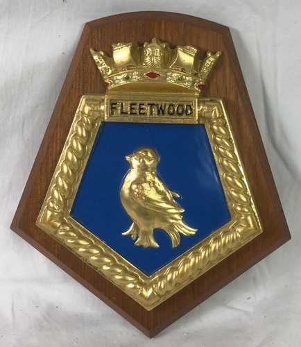 Hms fleetwood badge - badge,, tampion