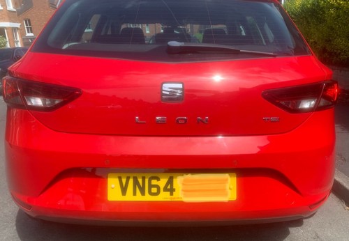 Seat leon ibiza - flush, parking